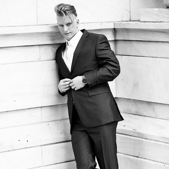 Meet your Posher, Tony - Picture 1 of 1